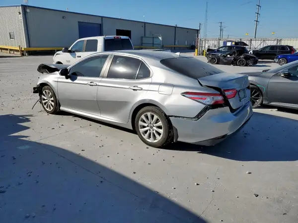4T1B11HK6KU235429 2019 TOYOTA CAMRY - Image 2