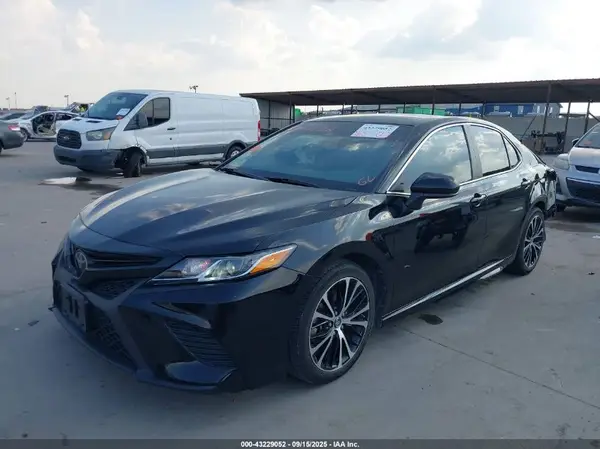 4T1B11HK6KU237181 2019 TOYOTA CAMRY - Image 2