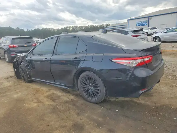 4T1B11HK6KU237715 2019 TOYOTA CAMRY - Image 2