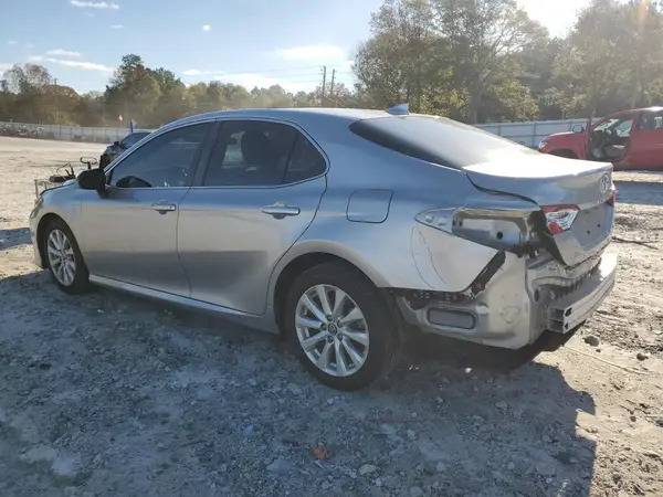4T1B11HK6KU238945 2019 TOYOTA CAMRY - Image 2