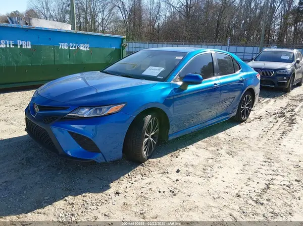 4T1B11HK6KU242090 2019 TOYOTA CAMRY - Image 2