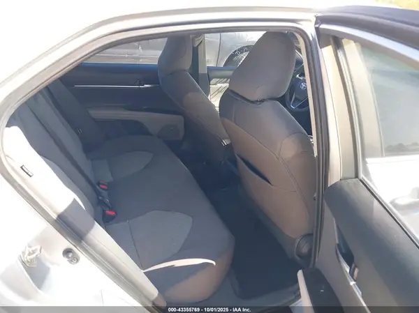 4T1B11HK6KU242347 2019 TOYOTA CAMRY - Image 8