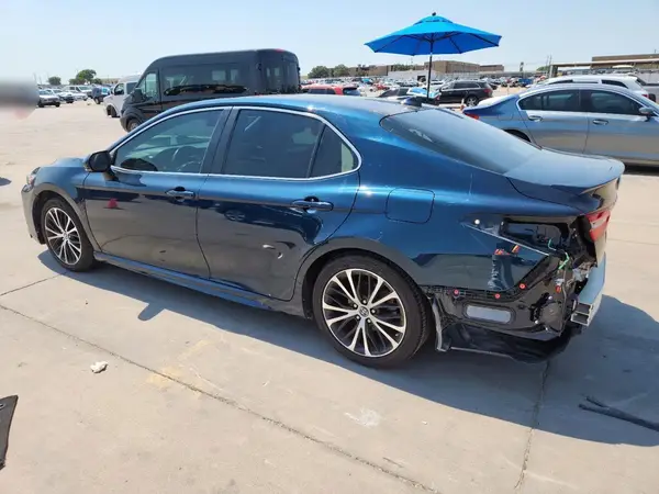 4T1B11HK6KU242364 2019 TOYOTA CAMRY - Image 2