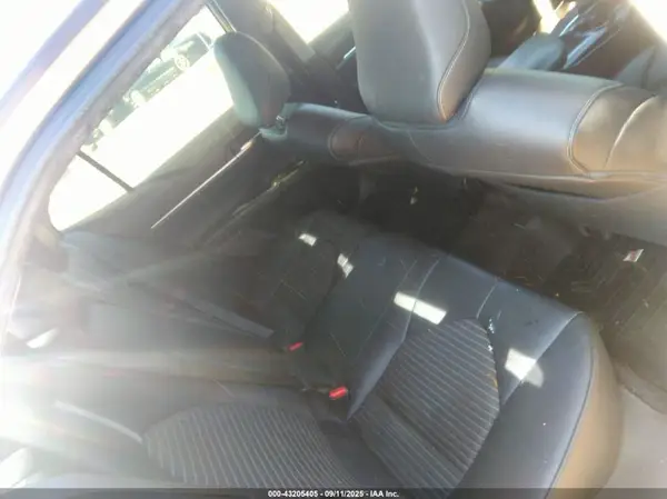 4T1B11HK6KU242624 2019 TOYOTA CAMRY - Image 8