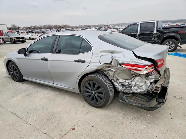 4T1B11HK6KU251730 2019 TOYOTA CAMRY - Image 2