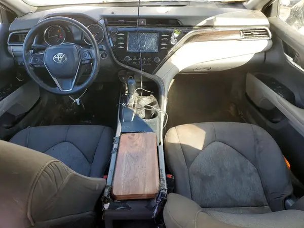 4T1B11HK6KU251873 2019 TOYOTA CAMRY - Image 8