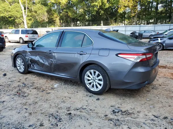 4T1B11HK6KU257284 2019 TOYOTA CAMRY - Image 2