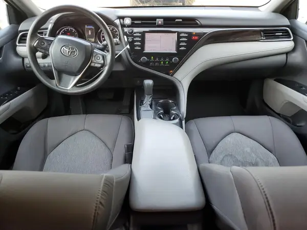 4T1B11HK6KU257284 2019 TOYOTA CAMRY - Image 8