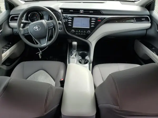 4T1B11HK6KU264364 2019 TOYOTA CAMRY - Image 8