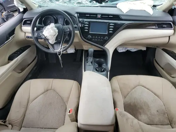 4T1B11HK6KU264526 2019 TOYOTA CAMRY - Image 8