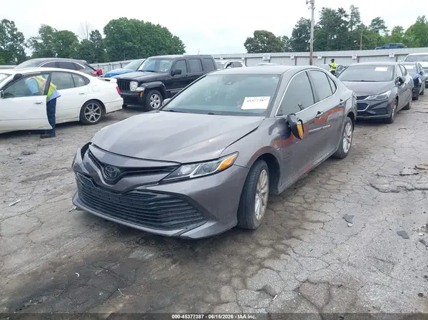 4T1B11HK6KU265336 2019 TOYOTA CAMRY - Image 2
