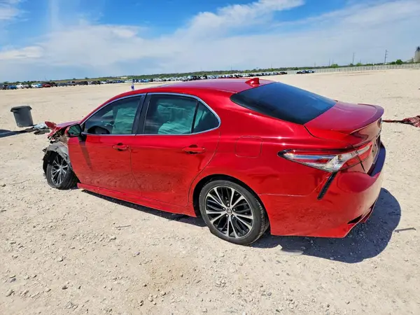 4T1B11HK6KU266440 2019 TOYOTA CAMRY - Image 2