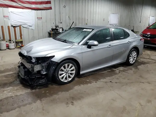 4T1B11HK6KU266518 2019 TOYOTA CAMRY - Image 1