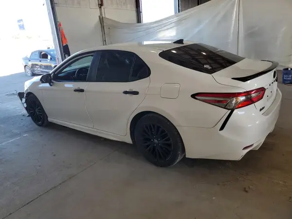4T1B11HK6KU267412 2019 TOYOTA CAMRY - Image 2