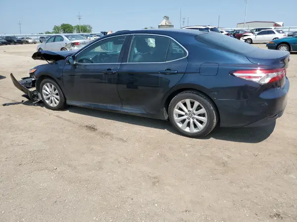 4T1B11HK6KU267605 2019 TOYOTA CAMRY - Image 2