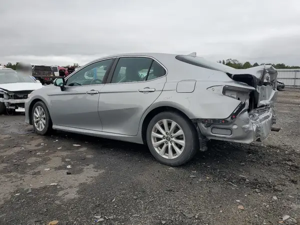 4T1B11HK6KU268253 2019 TOYOTA CAMRY - Image 2