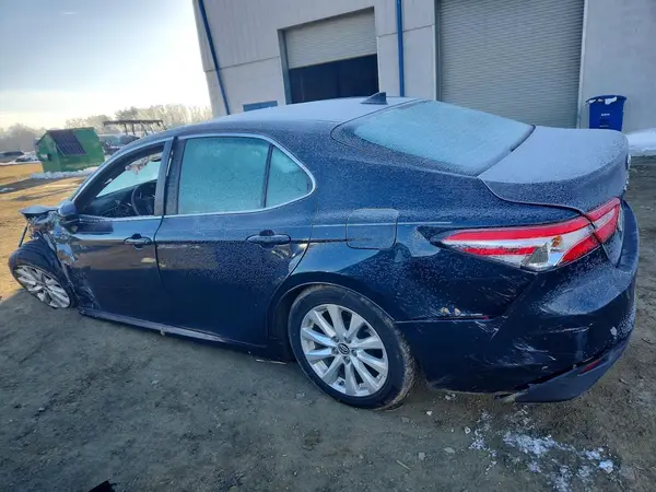4T1B11HK6KU273128 2019 TOYOTA CAMRY - Image 2