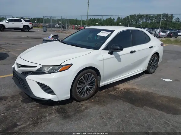 4T1B11HK6KU274571 2019 TOYOTA CAMRY - Image 2