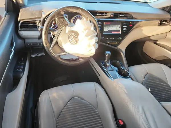 4T1B11HK6KU275834 2019 TOYOTA CAMRY - Image 8