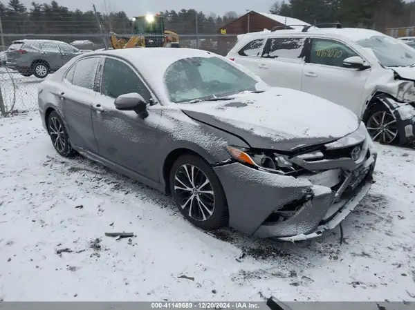 4T1B11HK6KU278247 2019 TOYOTA CAMRY - Image 1
