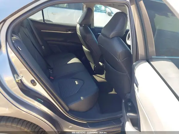 4T1B11HK6KU282606 2019 TOYOTA CAMRY - Image 8