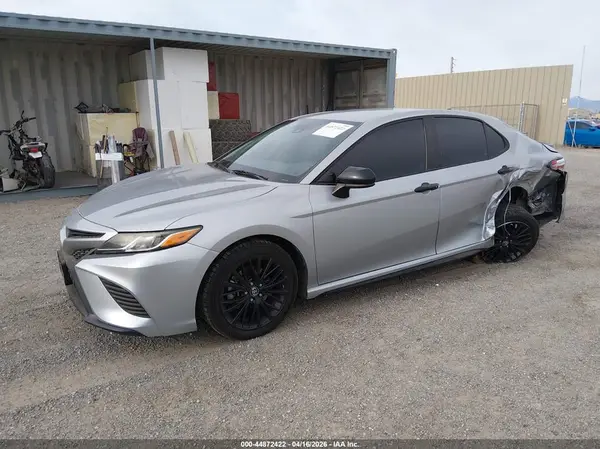 4T1B11HK6KU288888 2019 TOYOTA CAMRY - Image 2