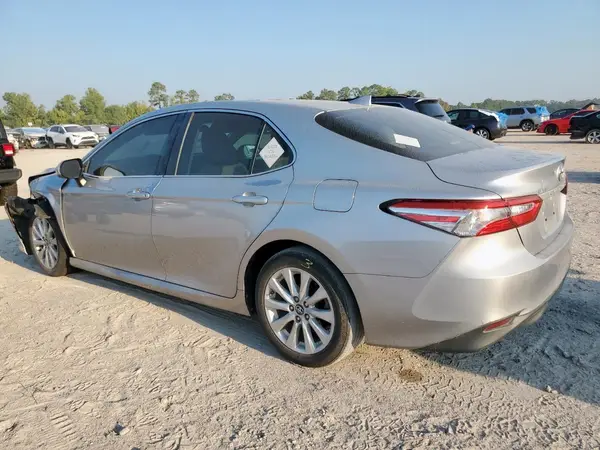 4T1B11HK6KU289670 2019 TOYOTA CAMRY - Image 2