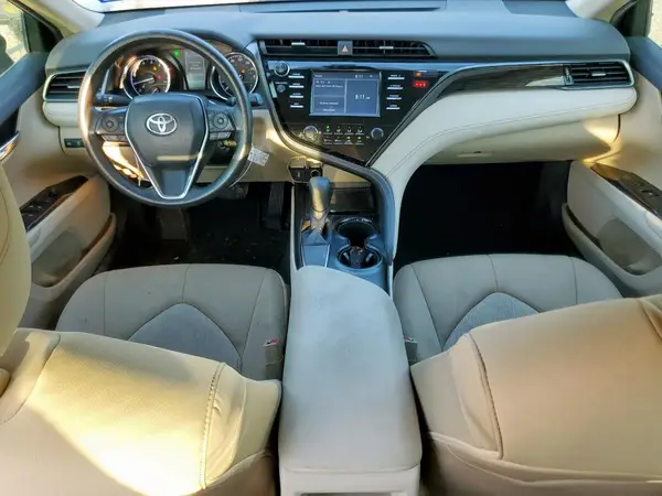 4T1B11HK6KU289670 2019 TOYOTA CAMRY - Image 8