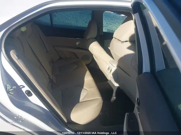 4T1B11HK6KU292746 2019 TOYOTA CAMRY - Image 8