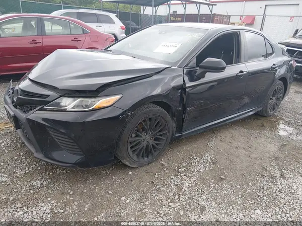 4T1B11HK6KU294853 2019 TOYOTA CAMRY - Image 2