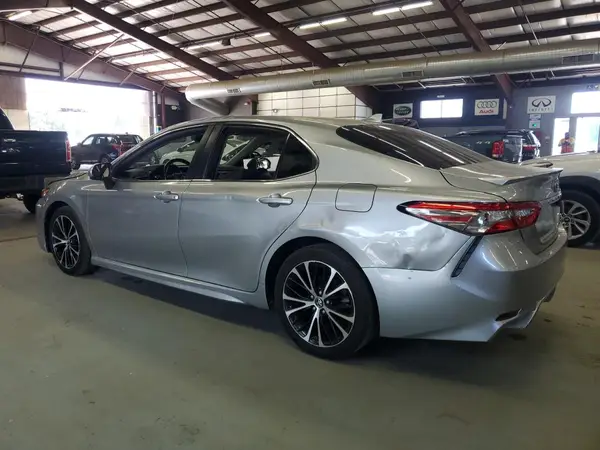 4T1B11HK6KU681452 2019 TOYOTA CAMRY - Image 2