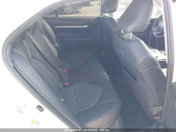 4T1B11HK6KU684612 2019 TOYOTA CAMRY - Image 8
