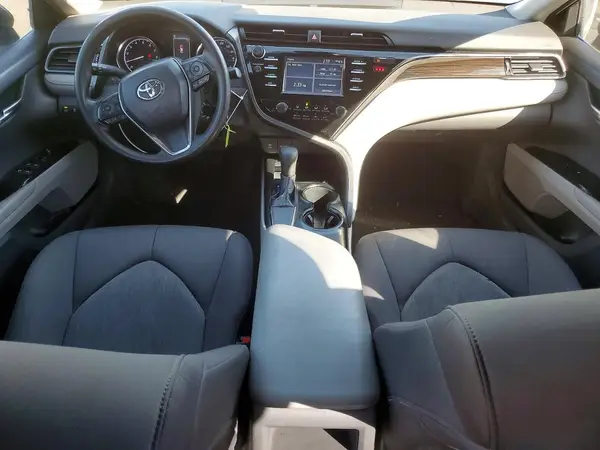 4T1B11HK6KU685193 2019 TOYOTA CAMRY - Image 8