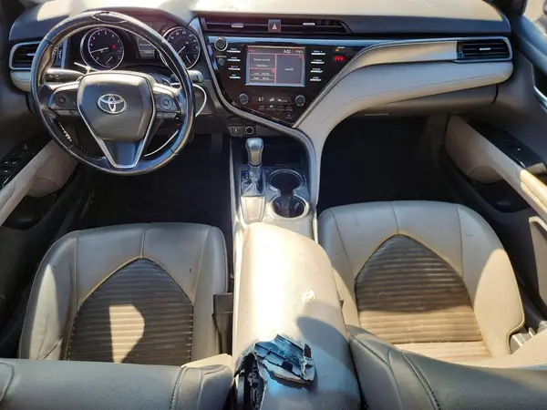 4T1B11HK6KU685307 2019 TOYOTA CAMRY - Image 8