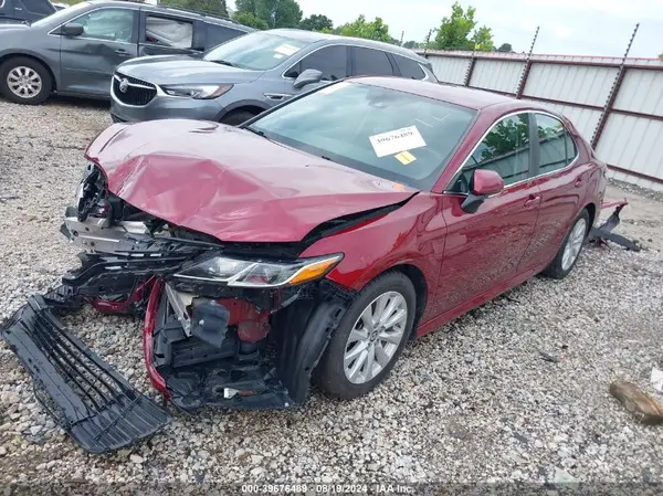 4T1B11HK6KU688305 2019 TOYOTA CAMRY - Image 2