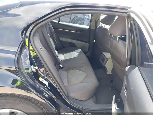 4T1B11HK6KU693732 2019 TOYOTA CAMRY - Image 8