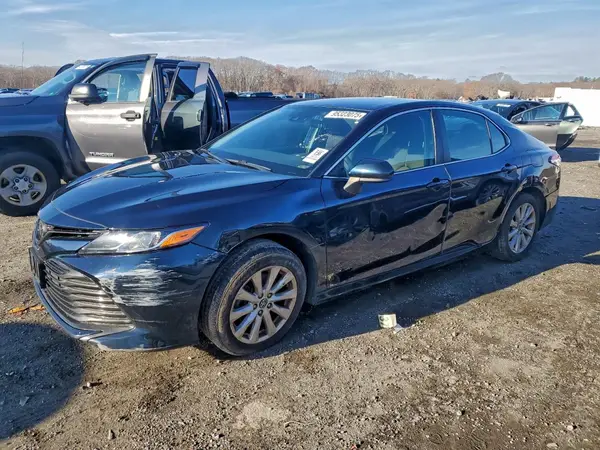 4T1B11HK6KU693813 2019 TOYOTA CAMRY - Image 1