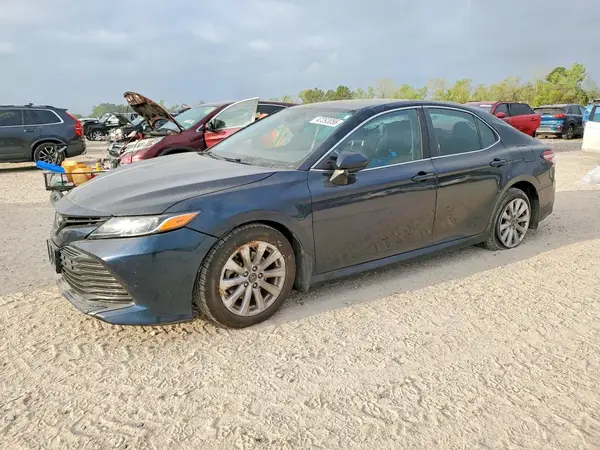 4T1B11HK6KU694881 2019 TOYOTA CAMRY - Image 1
