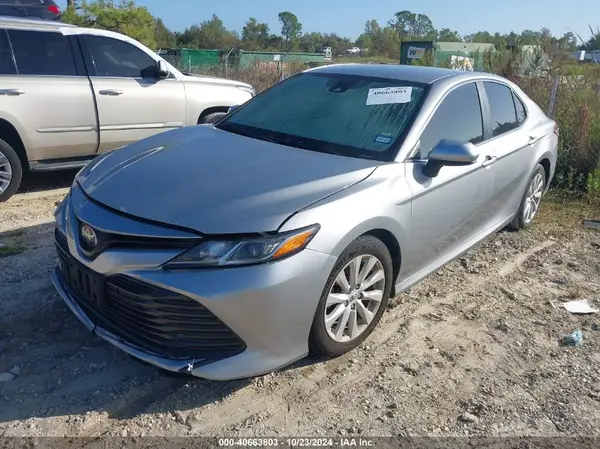 4T1B11HK6KU702509 2019 TOYOTA CAMRY - Image 2