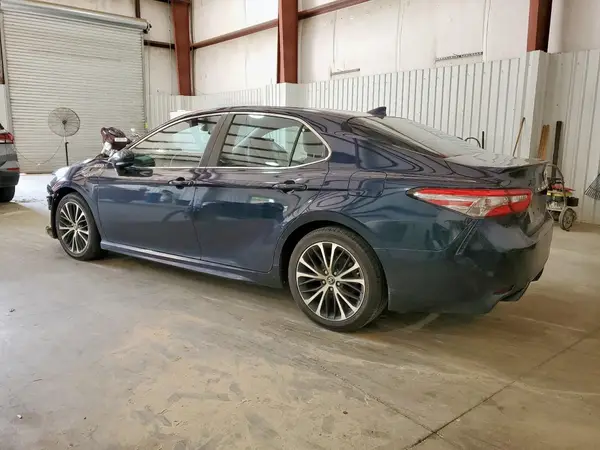 4T1B11HK6KU703546 2019 TOYOTA CAMRY - Image 2