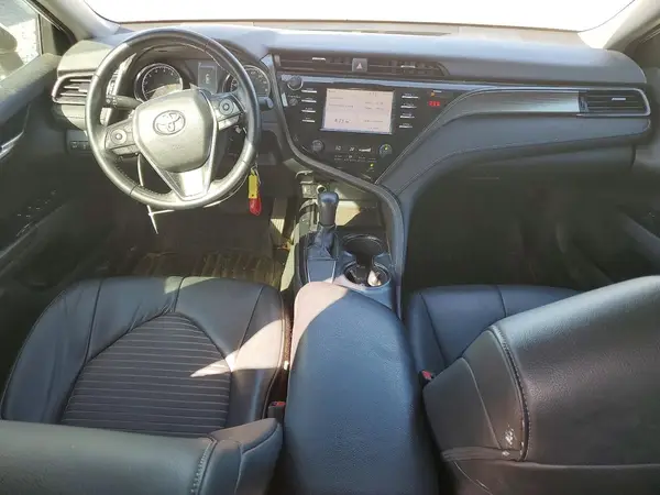 4T1B11HK6KU705149 2019 TOYOTA CAMRY - Image 8