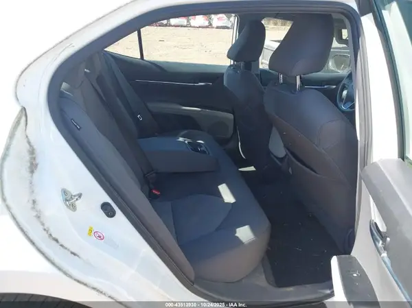 4T1B11HK6KU706544 2019 TOYOTA CAMRY - Image 8