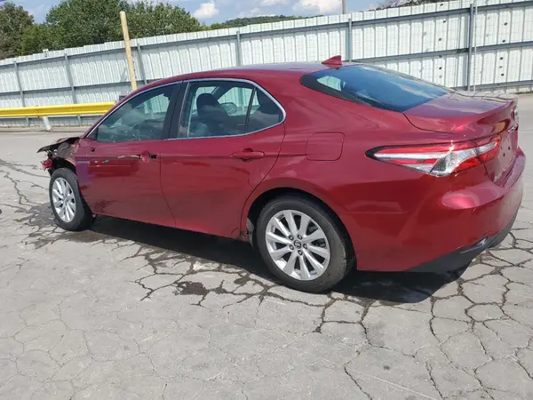 4T1B11HK6KU708729 2019 TOYOTA CAMRY - Image 2