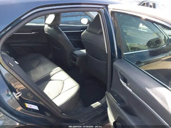 4T1B11HK6KU709007 2019 TOYOTA CAMRY - Image 8