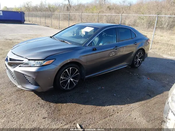 4T1B11HK6KU718161 2019 TOYOTA CAMRY - Image 2