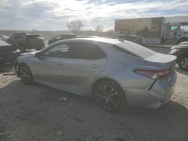 4T1B11HK6KU719259 2019 TOYOTA CAMRY - Image 2