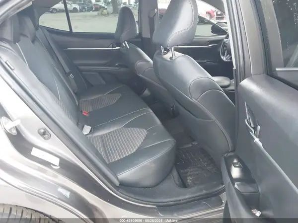 4T1B11HK6KU722808 2019 TOYOTA CAMRY - Image 8