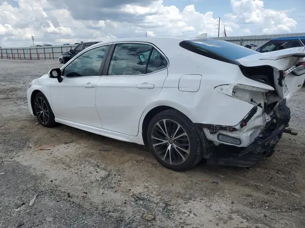4T1B11HK6KU725093 2019 TOYOTA CAMRY - Image 2