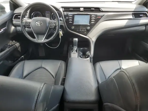 4T1B11HK6KU725093 2019 TOYOTA CAMRY - Image 8