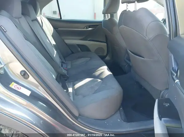 4T1B11HK6KU725319 2019 TOYOTA CAMRY - Image 8